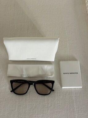 GENTLE MONSTER Black Frame Sunglasses with Brown Lenses